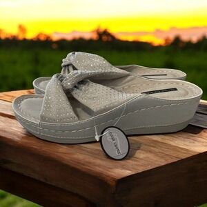 Grey Rhinestone Embellished Wedge Sandals 8 Beach Everyday Comfy Cushioned